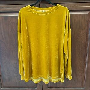 Velvet/velour gold top sz S/M